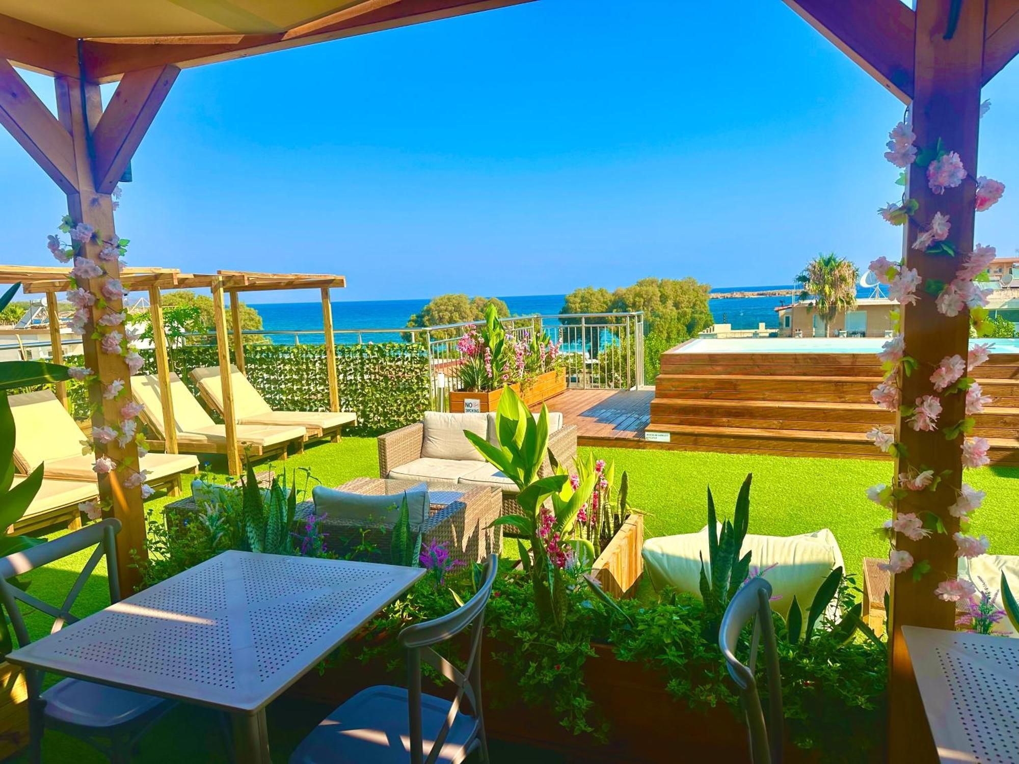 Pearl Seaside Cozy Apartments ハニア エクステリア 写真